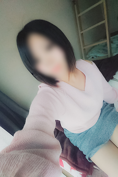 新人 ちひろ