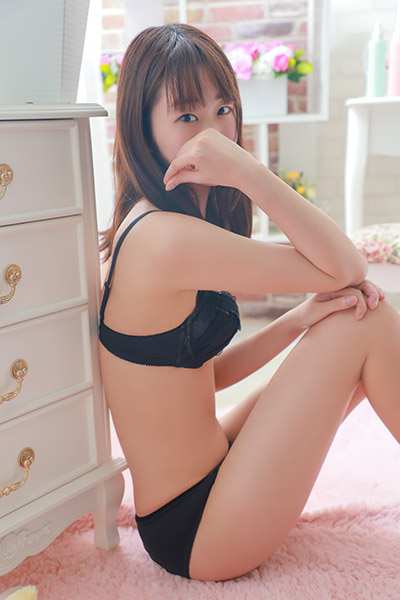 せりな